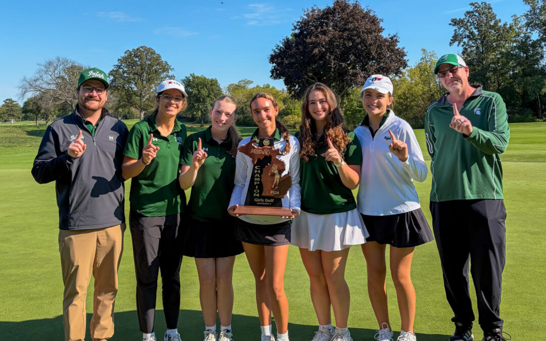 Girls Golf Wins Regional Title, Advances to State Tournament